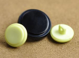 6730亮平面立釦NYLON BUTTON