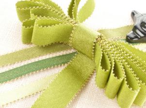 M1550蔥紗飾耳緞帶METALLIC PICOT RIBBON